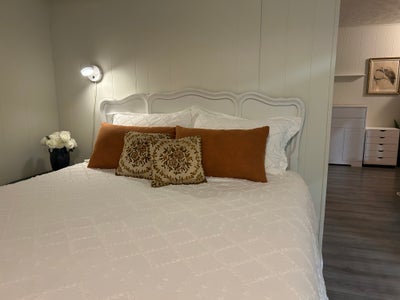 Serene Studio in Peaceful Area 10Mi from Downtown  Main Photo