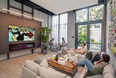 Furnished Private Rooms & Ensuite Baths in Wynwood Main Photo