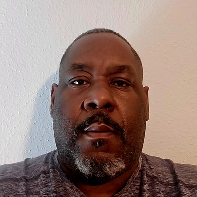 Room wanted in Houston Main Photo