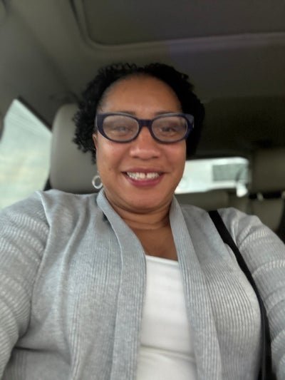 My name is Pamela I just move from Virginia t... Main Photo