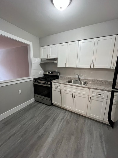 Beautiful 1 Bedroom Now Available In Orange For On Main Photo