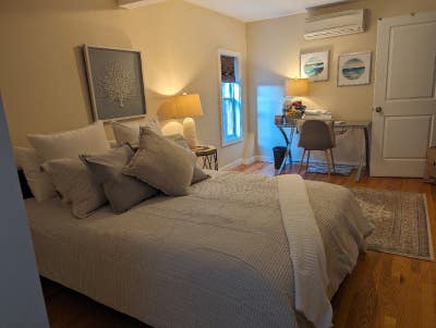 Elegant Bedroom for rent  in Wooster Square | $14 Main Photo