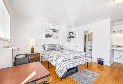 * New Listing * Private Studio Unit in Marietta, G Main Photo