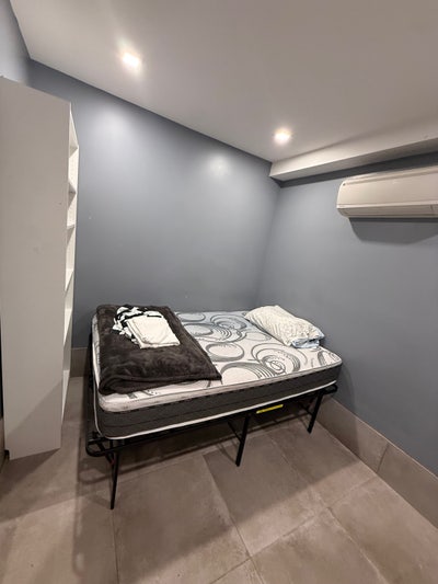 Short-Term, Furnished Rooms in Trendy Ridgewood!!! Main Photo