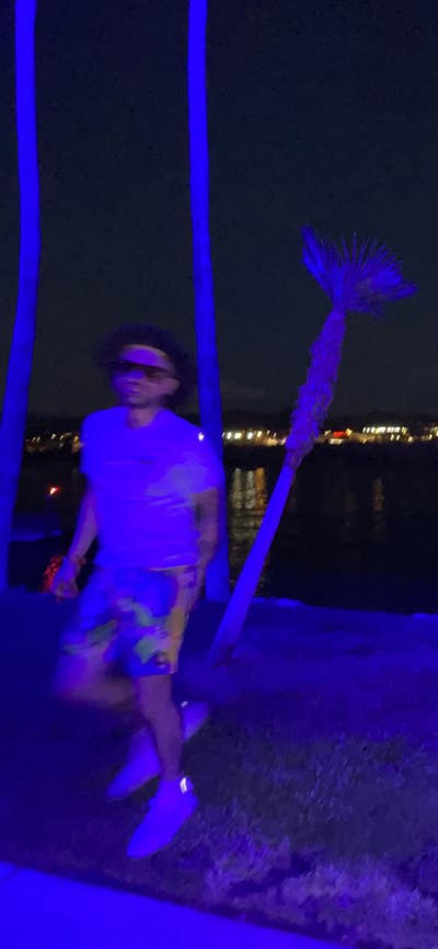 Room wanted in Hollywood  Main Photo