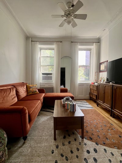 1 bed / 1 bath 3 week sublet Main Photo