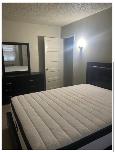 3 Bedrooms/Comfort Living Main Photo