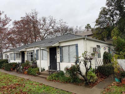 Updated 1BR  1BA in Newton Booth Near Midtown & Mc Main Photo