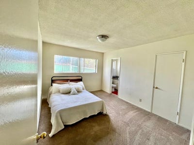$1,300 / 2br - 40ft2 - Master bedroom in WEHO Main Photo