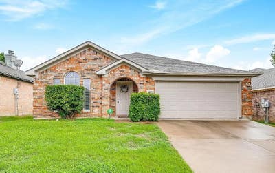 Private Room $850 – Utilities & Wi-Fi Included Main Photo