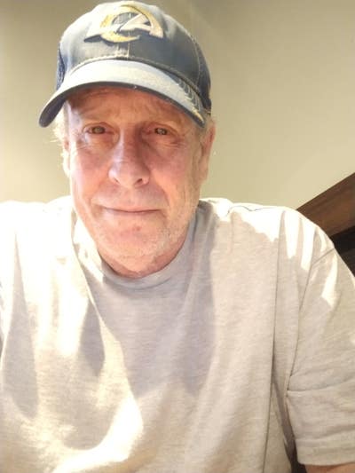 Room wanted in Sherman Oaks, Los Angeles, CA Main Photo