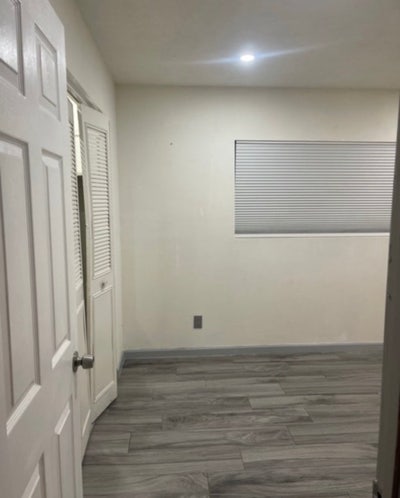 Room For Rent Main Photo