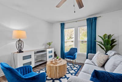 Cute and Quaint!  9 mInutes to Downtown Durham! Main Photo