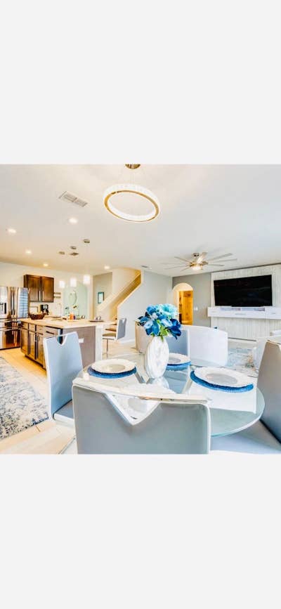 Live in Davenport Main Photo