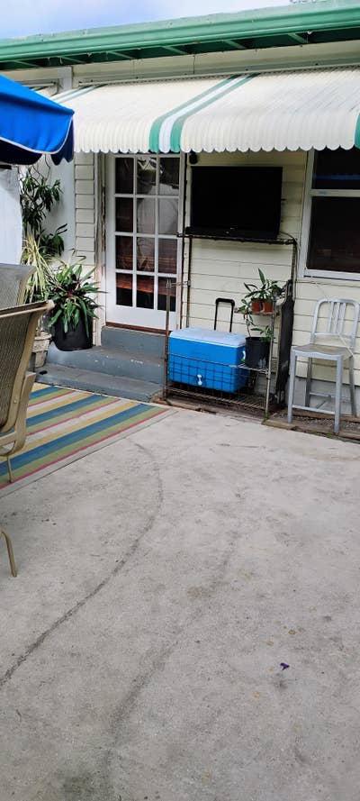 Cozy corner studio  Main Photo