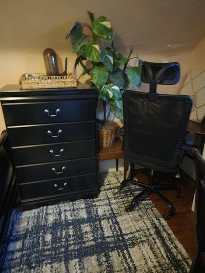 Roommate Wanted Main Photo