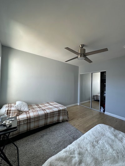 A Roommate wanted to share one bedroom Main Photo