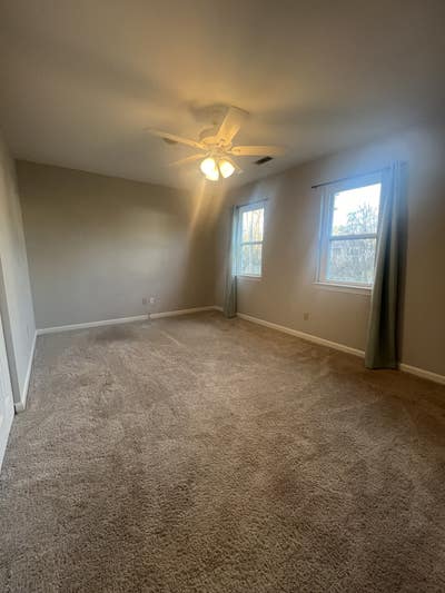 Room available in Harrison  Main Photo