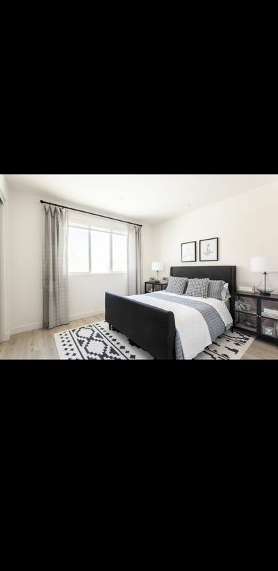 Clean furnished or unfurnished  room for rent.  Main Photo