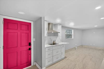 Fully Remodeled Home Minutes from Downtown Orlando Main Photo