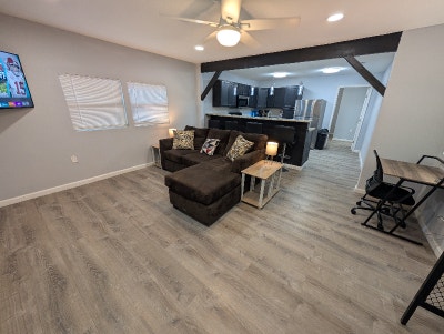 Newly Remodeled 1 Bedroom 1 Bath Main Photo