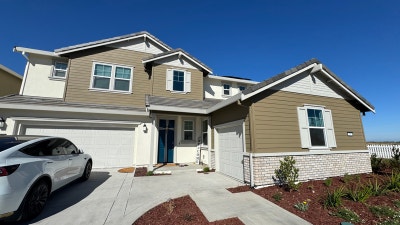 1BB Brand_new Accessory Dwelling Unit (ADU) locate Main Photo