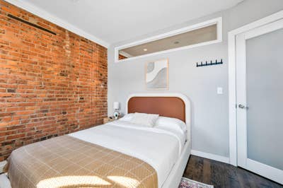 Ave B room available! Main Photo