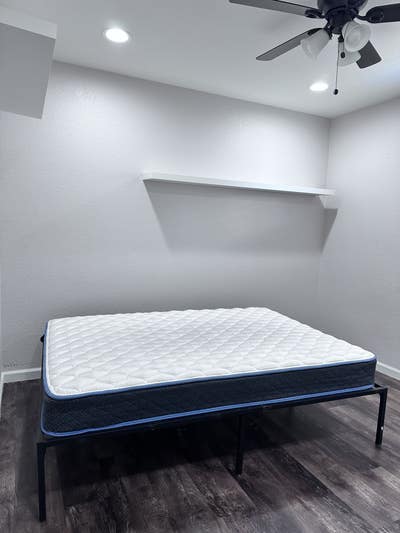 Room for rent in quiet cul de sac Main Photo