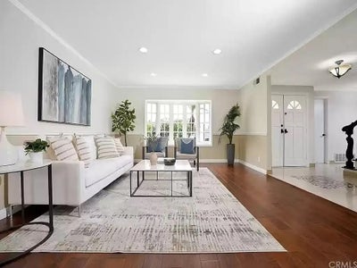 Private Room with Private Bath – All Utilities Inc Main Photo