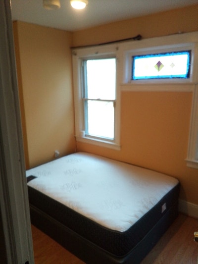 Great Furnished Room w FridgeWiFi,and Utilities In Main Photo