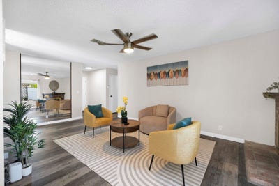 Live in a quiet Fairfield neighborhood, just a min Main Photo