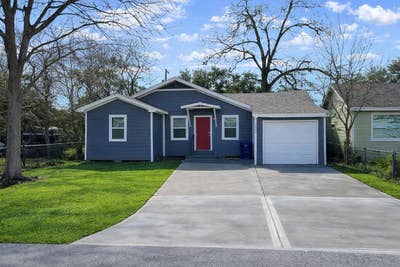  Texas City Retreat: Minutes from Galveston & TopR Main Photo