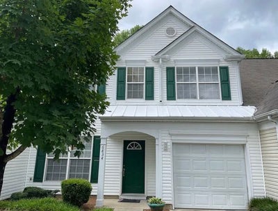 Master Bedroom for Rent in Townhouse Main Photo