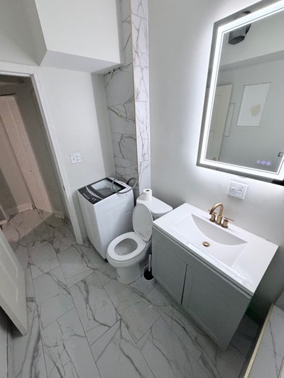 Cozy 4brd Rental Southside Chicago  Main Photo