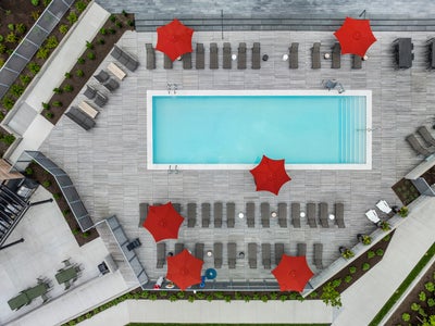 Beautiful new build fun and friendly complex Main Photo