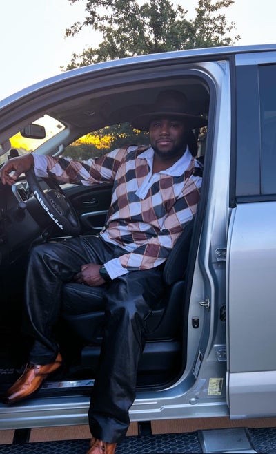 Room wanted in Houston Main Photo