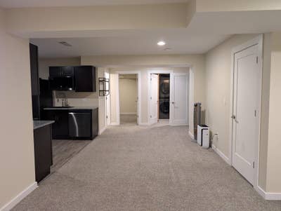 1000sqft dedicated basement For Rent Main Photo