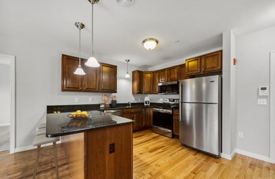 $1,600 / 2Br - Roommate Needed!!! (Lunenburg) Main Photo