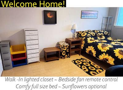 The Sunflower Room Main Photo