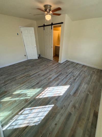 For rent private room E 103rd St 1,month Main Photo