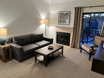 Private Room + Private Bathroom | Utilities Includ Main Photo