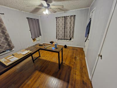 Duplex with bedroom available  Main Photo