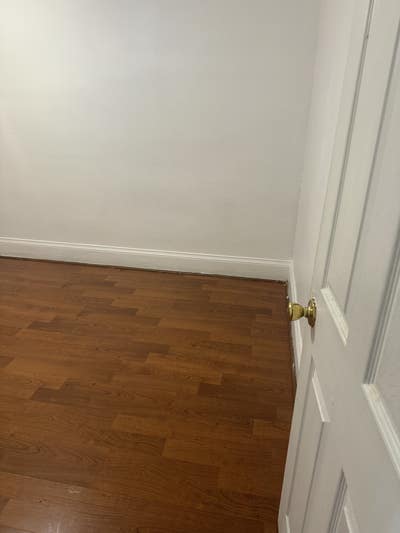 One bedroom for rent  Main Photo