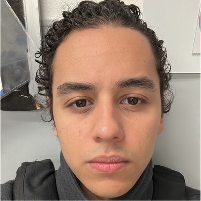  Looking for a room/roommates. Main Photo