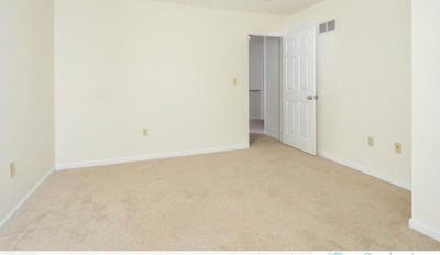 Basement for Rent Main Photo