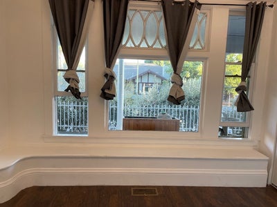 Room with private bathroom in downtown San Jose Main Photo