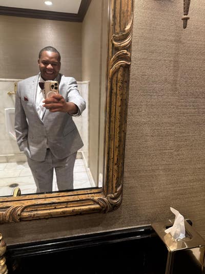 Room wanted in Los Angeles Main Photo