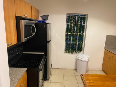 Room for rent  Main Photo