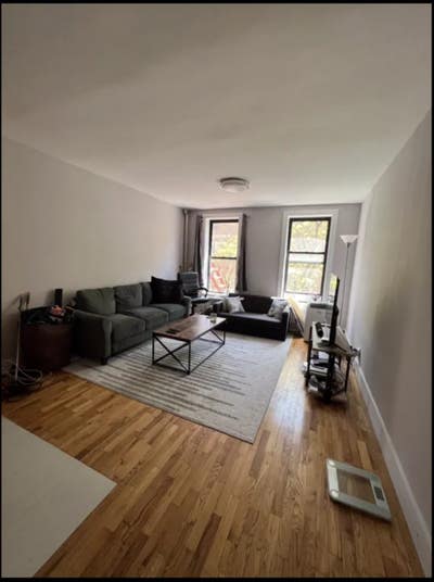 Room for Rent in Renovated 2BR – LES Gem Main Photo