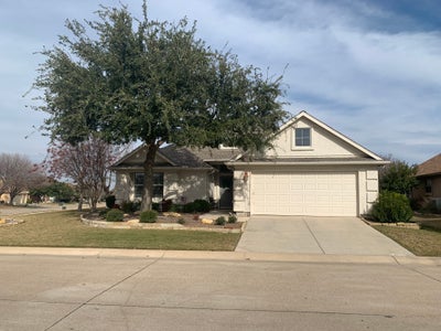 Room for Rent - $950 unfurnished $1050 Furnished Main Photo